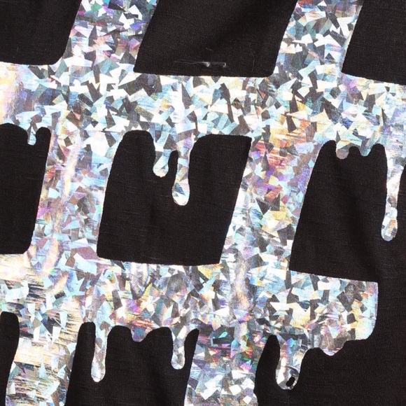 Holographic Hashtag High Low Short Cap Sleeve Top - Picture 5 of 5